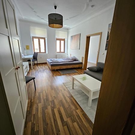 Ferienwohnung Apartment In Zittauer Stadtzentrum Innenstadt Innenring Top Lage - Wohnen Auf Zeit In Zittau - 1 Raum Wohnung ภายนอก รูปภาพ