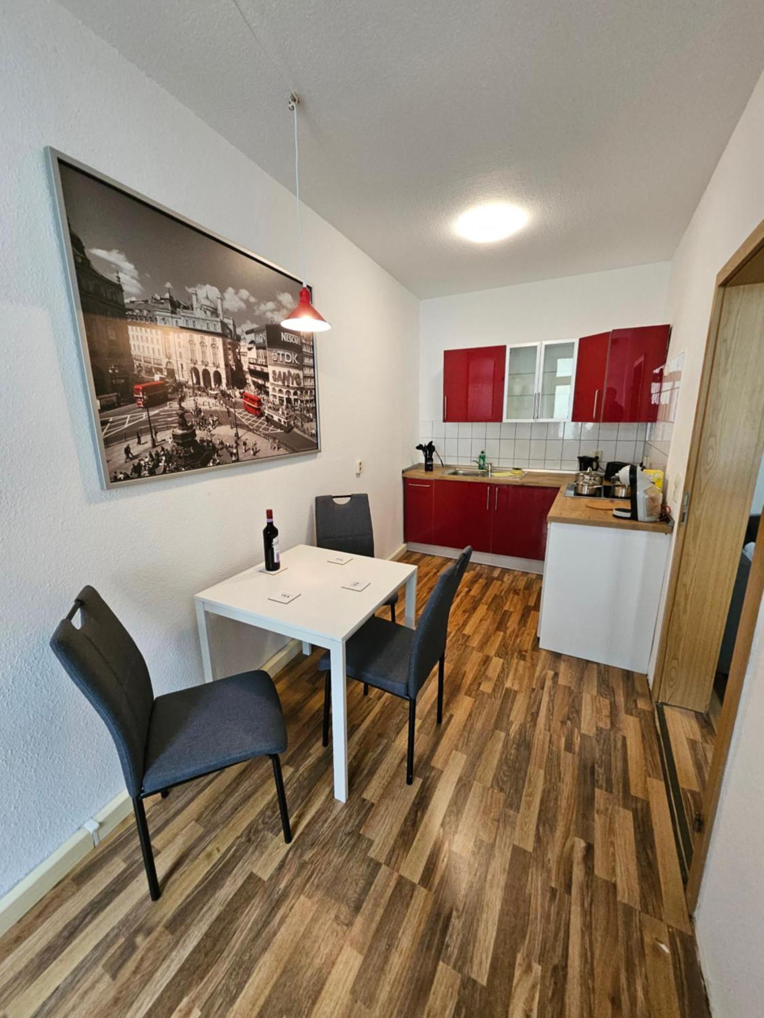 Ferienwohnung Apartment In Zittauer Stadtzentrum Innenstadt Innenring Top Lage - Wohnen Auf Zeit In Zittau - 1 Raum Wohnung ภายนอก รูปภาพ